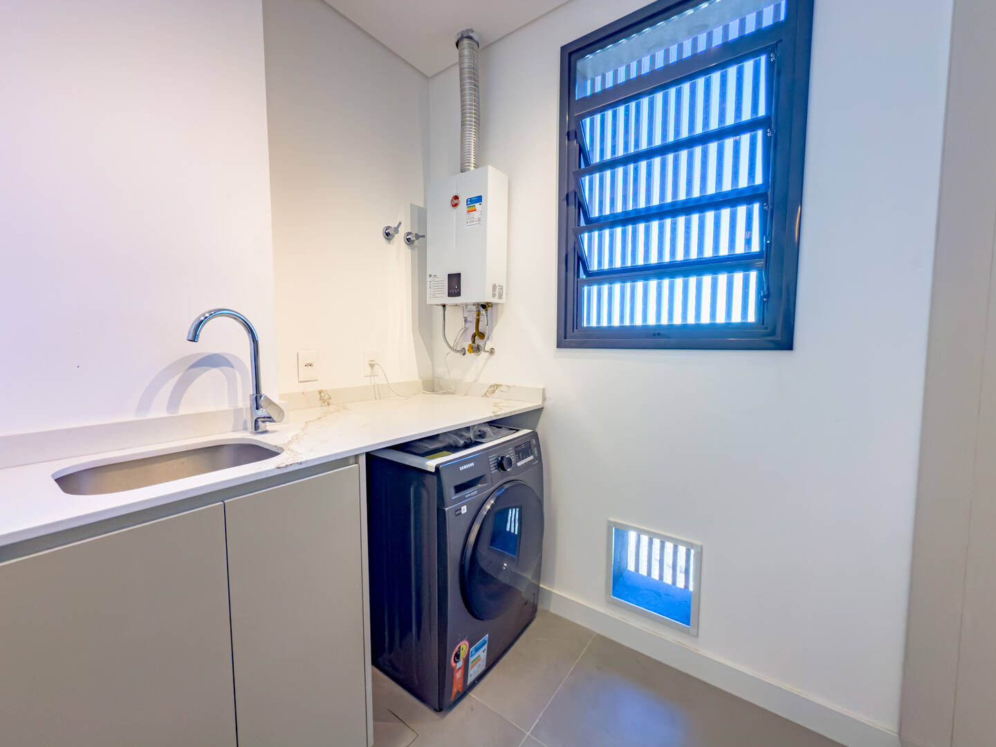 Apartamento, 2 quartos, 121 m² - Foto 4