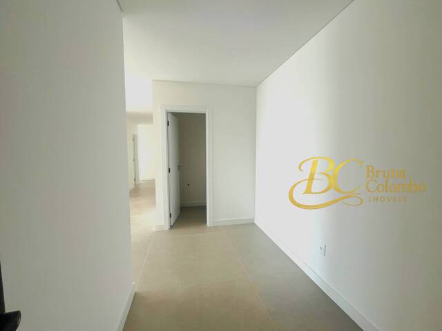 #12 - Apartamento para Venda em Florianópolis - SC